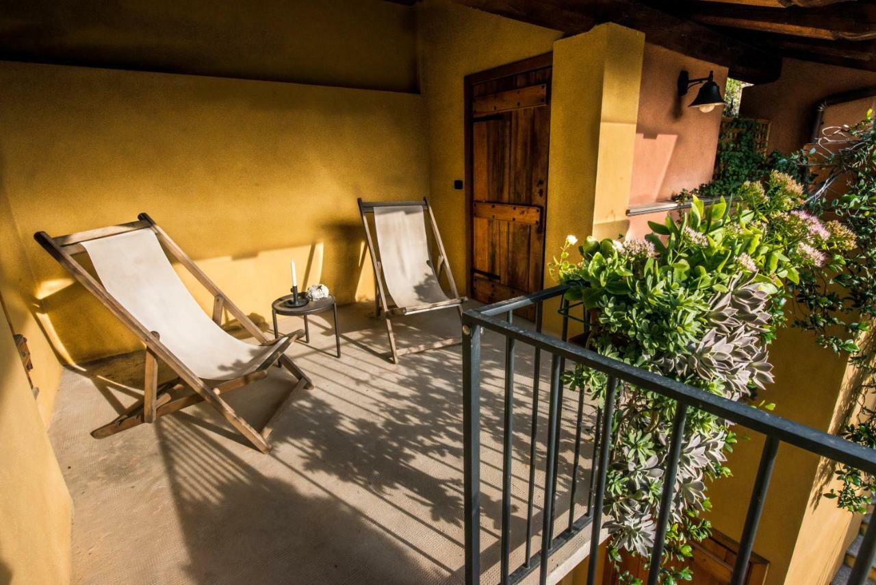 Albergo Ristorante Garibaldi Cisterna dʼAsti Екстериор снимка