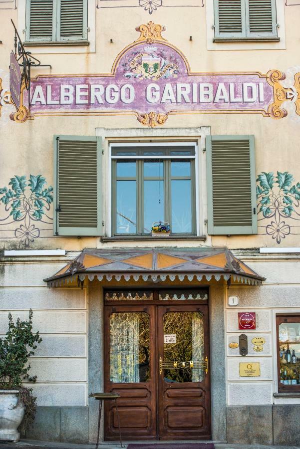 Albergo Ristorante Garibaldi Cisterna dʼAsti Екстериор снимка